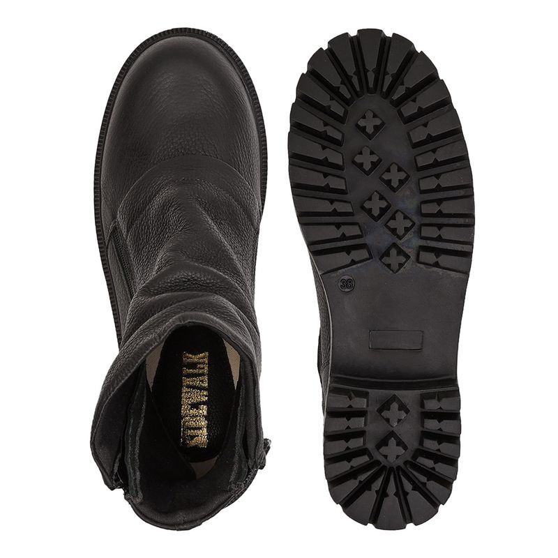 SW-BOTA_02.jpg